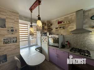 2-к квартира, вторичка, 53м2, 1/10 этаж