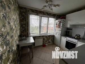 3-к квартира, вторичка, 63м2, 8/9 этаж