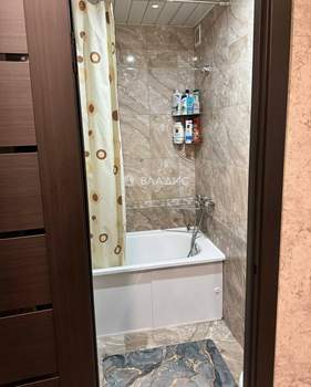 2-к квартира, вторичка, 61м2, 3/5 этаж