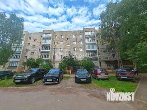 3-к квартира, вторичка, 57м2, 5/5 этаж