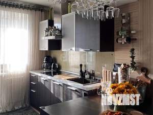 2-к квартира, вторичка, 73м2, 9/10 этаж