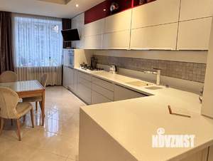 3-к квартира, вторичка, 130м2, 2/9 этаж