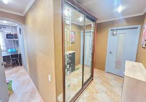 2-к квартира, вторичка, 53м2, 1/5 этаж
