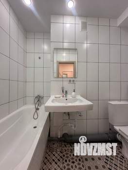 Студия квартира, вторичка, 32м2, 2/17 этаж