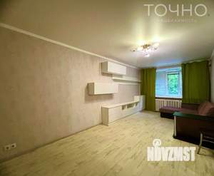 2-к квартира, вторичка, 43м2, 1/9 этаж