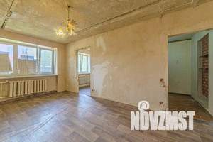 2-к квартира, вторичка, 44м2, 1/4 этаж
