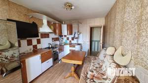 2-к квартира, вторичка, 72м2, 7/10 этаж