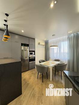 2-к квартира, вторичка, 70м2, 13/17 этаж