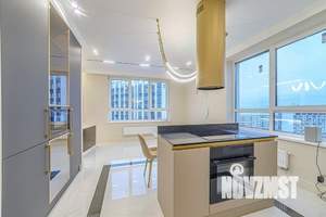 3-к квартира, вторичка, 82м2, 14/17 этаж