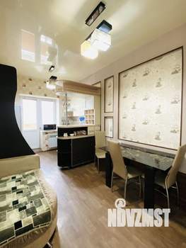 2-к квартира, вторичка, 63м2, 1/10 этаж