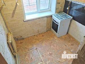 3-к квартира, вторичка, 50м2, 1/5 этаж