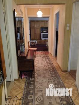 4-к квартира, вторичка, 83м2, 1/9 этаж