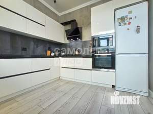 4-к квартира, вторичка, 114м2, 3/3 этаж