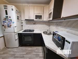 2-к квартира, вторичка, 43м2, 8/9 этаж