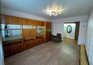 2-к квартира, вторичка, 50м2, 1/9 этаж