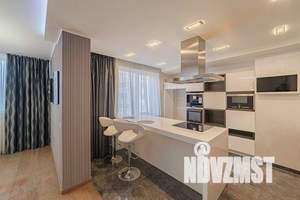 2-к квартира, вторичка, 95м2, 11/16 этаж