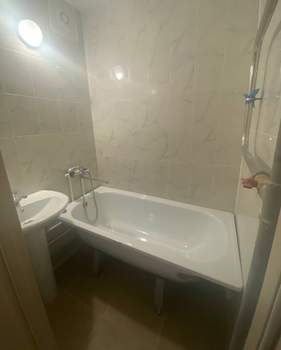 3-к квартира, вторичка, 70м2, 8/8 этаж