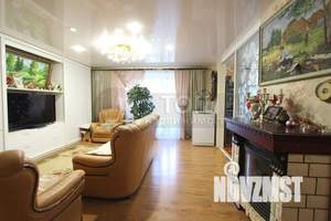 4-к квартира, вторичка, 100м2, 2/10 этаж