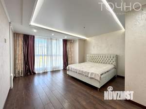 3-к квартира, вторичка, 135м2, 3/7 этаж
