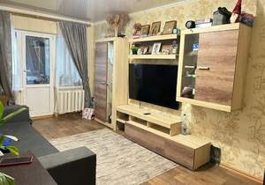 2-к квартира, вторичка, 53м2, 1/5 этаж