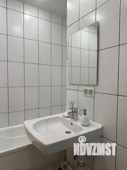 Студия квартира, вторичка, 32м2, 2/17 этаж