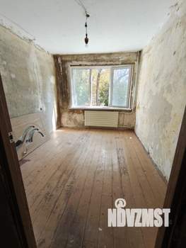 3-к квартира, вторичка, 55м2, 1/9 этаж