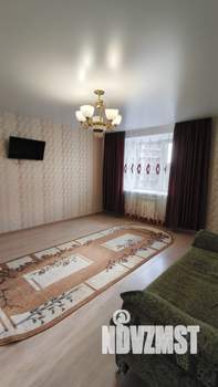 2-к квартира, вторичка, 57м2, 8/18 этаж