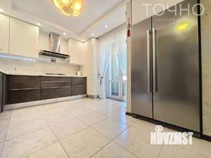 4-к квартира, вторичка, 122м2, 6/6 этаж