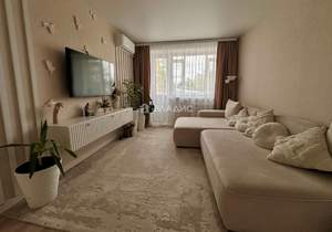 3-к квартира, вторичка, 55м2, 4/5 этаж