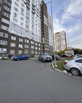 3-к квартира, вторичка, 78м2, 11/16 этаж
