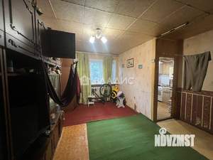 2-к квартира, вторичка, 41м2, 1/4 этаж