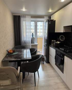 2-к квартира, вторичка, 56м2, 7/12 этаж