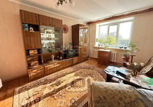 2-к квартира, вторичка, 58м2, 3/5 этаж
