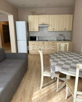 2-к квартира, вторичка, 70м2, 8/16 этаж