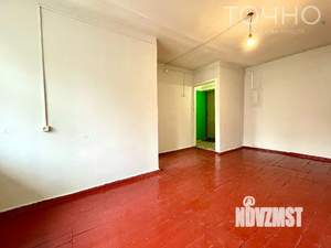 2-к квартира, вторичка, 40м2, 1/5 этаж