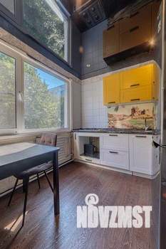 2-к квартира, вторичка, 53м2, 5/5 этаж