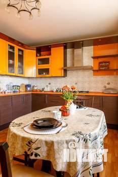 3-к квартира, вторичка, 97м2, 4/9 этаж