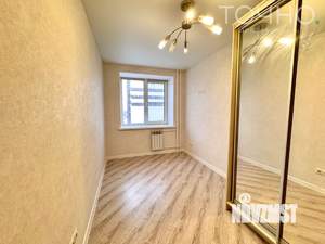 2-к квартира, вторичка, 56м2, 10/17 этаж