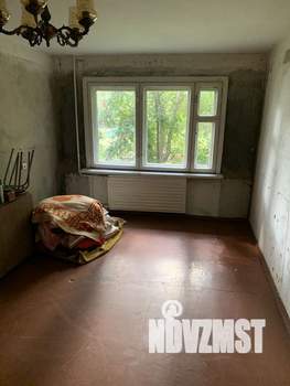 2-к квартира, вторичка, 53м2, 1/9 этаж