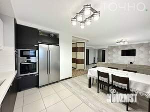 4-к квартира, вторичка, 97м2, 6/9 этаж