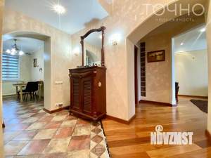 2-к квартира, вторичка, 67м2, 2/6 этаж