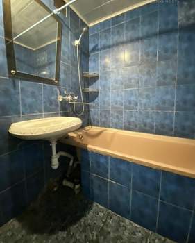 3-к квартира, вторичка, 63м2, 9/10 этаж