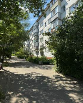 2-к квартира, вторичка, 44м2, 3/5 этаж