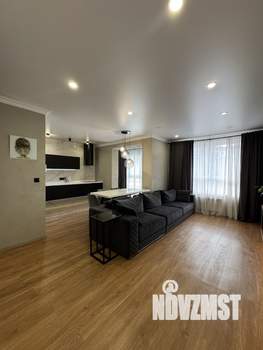 2-к квартира, вторичка, 64м2, 3/19 этаж