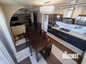 3-к квартира, вторичка, 141м2, 7/9 этаж