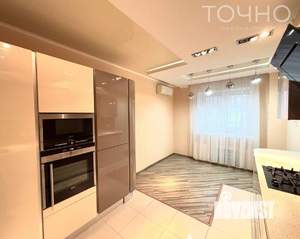 3-к квартира, вторичка, 82м2, 8/10 этаж