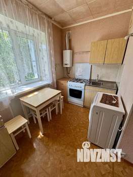 2-к квартира, вторичка, 39м2, 3/3 этаж