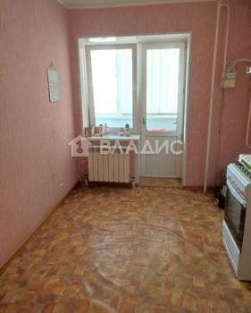 2-к квартира, вторичка, 70м2, 3/5 этаж