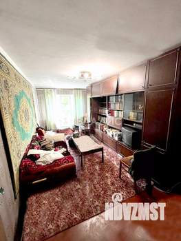 2-к квартира, вторичка, 57м2, 1/9 этаж