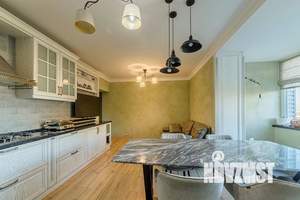 3-к квартира, вторичка, 157м2, 4/5 этаж